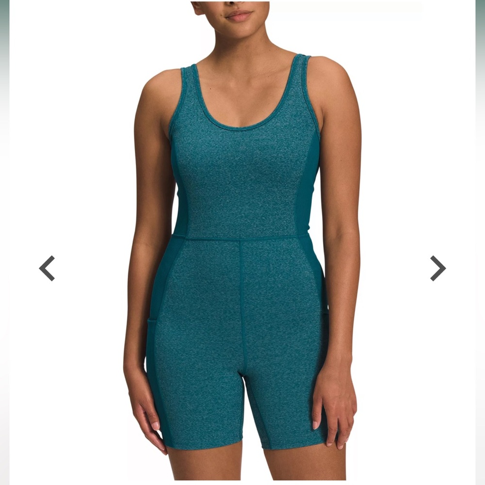 The North Face Dune Sky Onesie